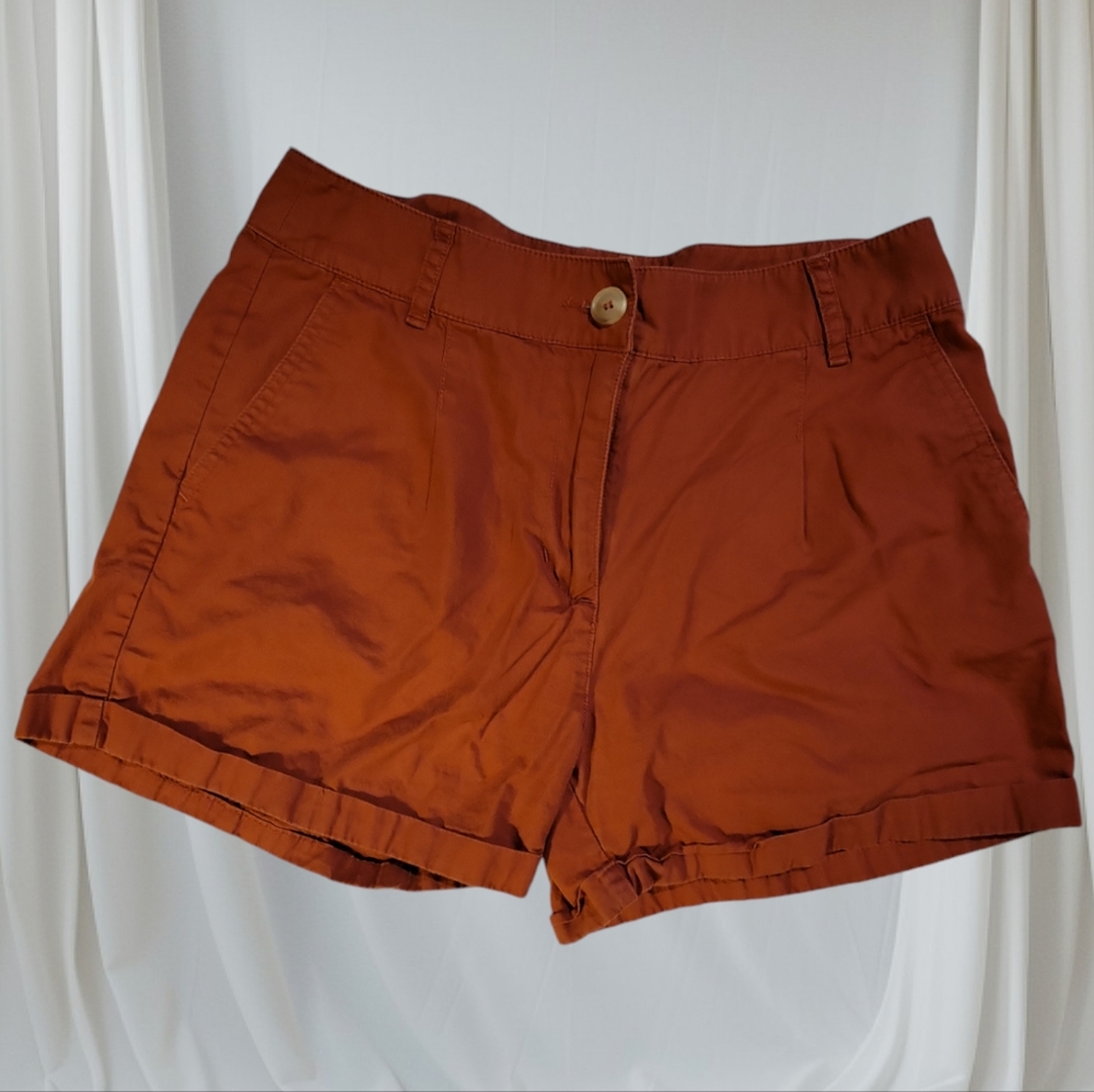 Forever 21 Shorts Burnt Orange Cuffs Pockets Zipper Front EUC Size 5